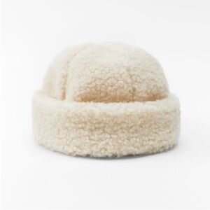 Zara FLEECE BEANIE